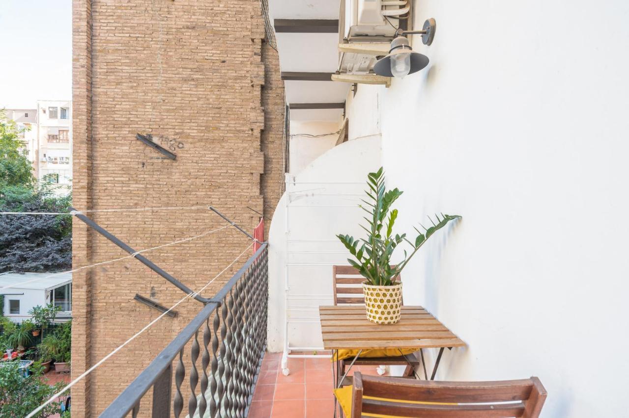 Spacious 3 Bed Apt In The Heart Of Sant Antoni 바르셀로나 외부 사진