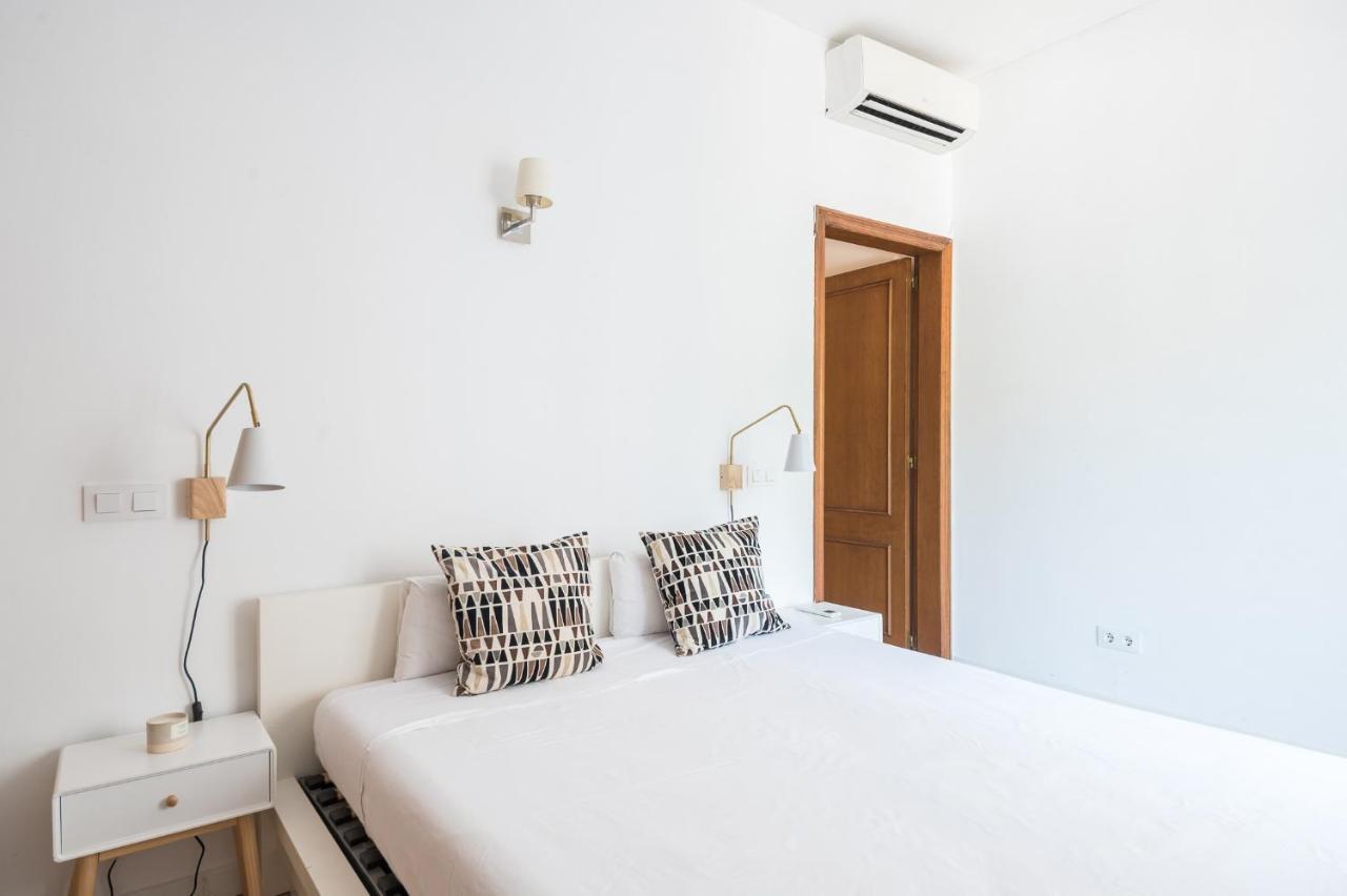 Spacious 3 Bed Apt In The Heart Of Sant Antoni 바르셀로나 외부 사진