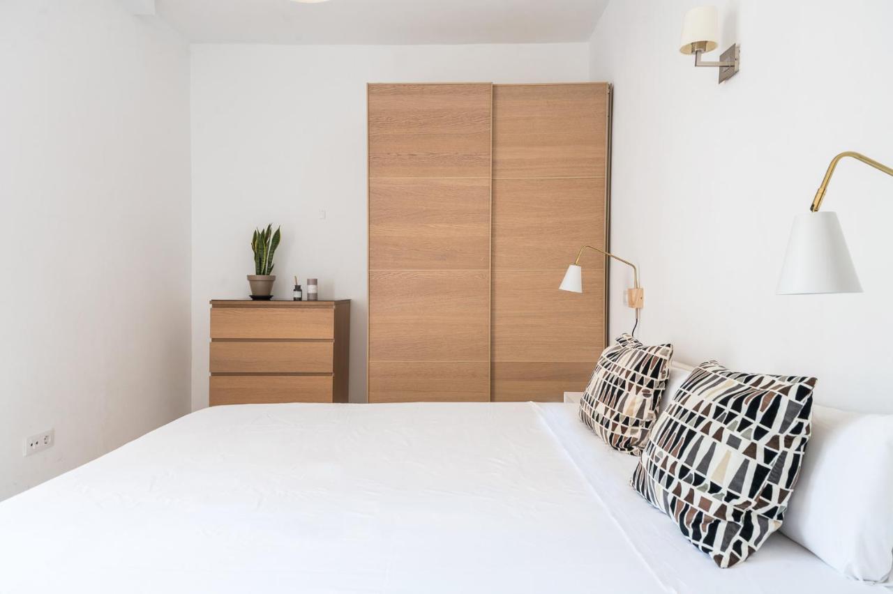 Spacious 3 Bed Apt In The Heart Of Sant Antoni 바르셀로나 외부 사진
